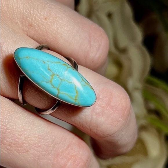 Vintage Handmade Huge Genuine Turquoise Ring 925 Sterling Silver Bezel Set - Picture 5 of 15